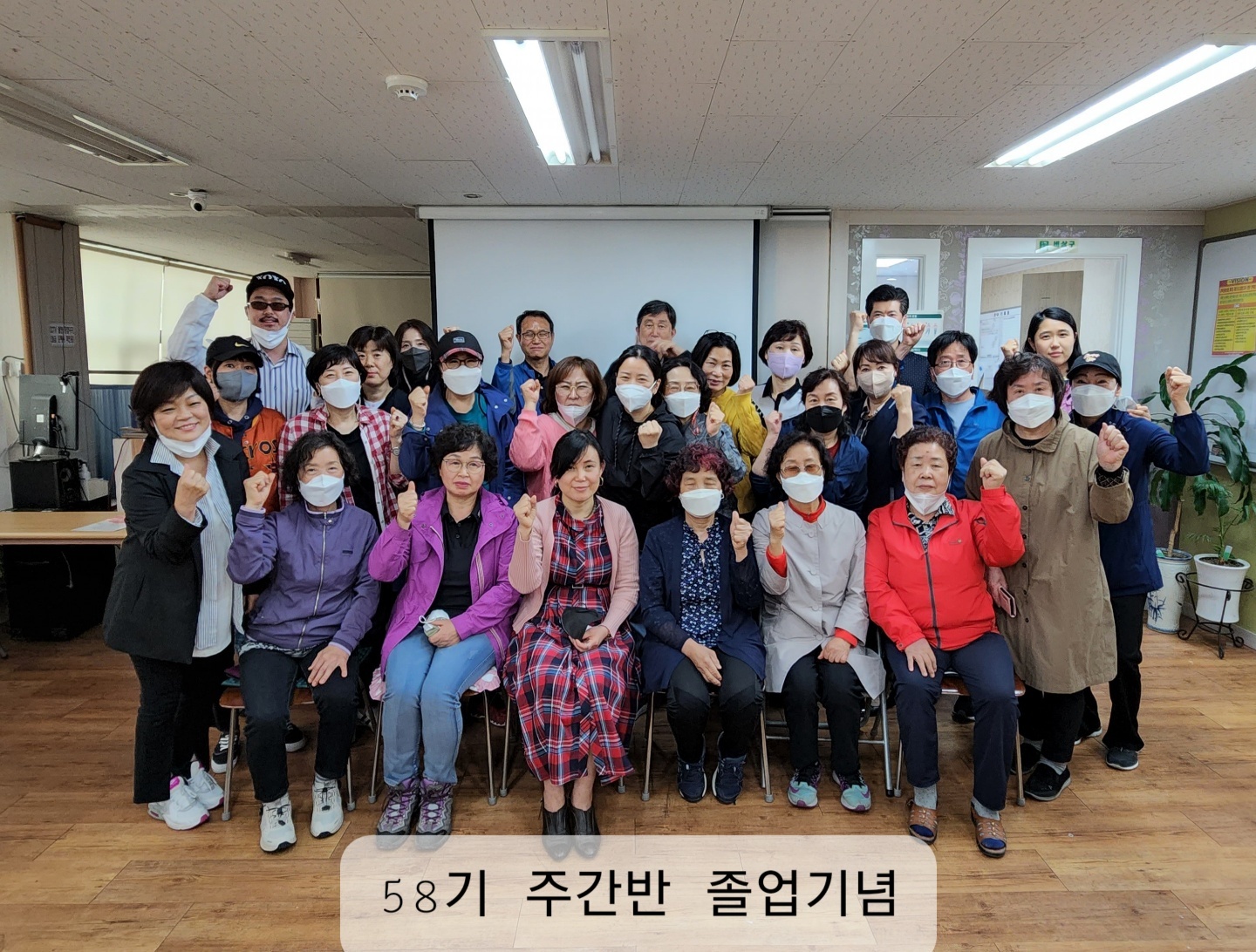 1948697120_aUwEvChQ_37350f660dd759ee5c7c6e7e5877e0780b7361a8.jpg 이미지크게보기